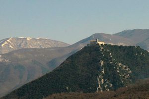 Panorama dei Monti Picentini con il Santuario del SS Salvatore, a Montella