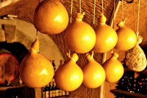 Il caciocavallo podolico impiccato