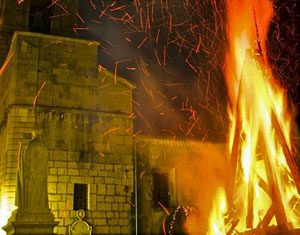 La Notte dei Falò nel borgo irpino di Nusco
