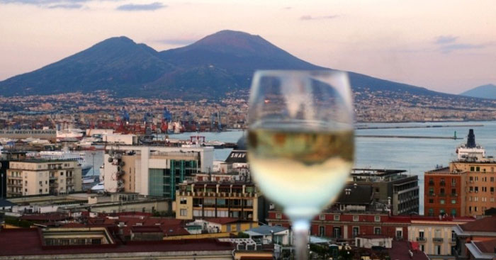 Wine and The City a Napoli