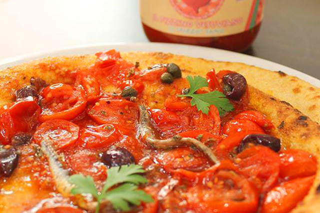La Pizza Radio Siani creata da Aniello Falanga