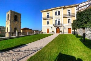 Castelfranci, Palazzo Vittoli