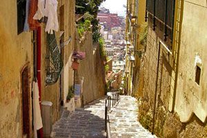 Scale del Petraio a Napoli