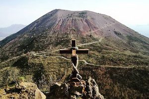 Panorma Vesuvio da Punta Nasone sul Monte Somma