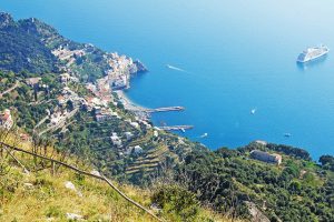 trekking in discesa da Agerola ad Amalfi